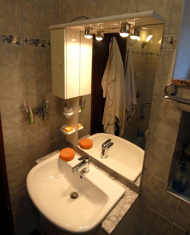 Guesthouse Konti Rijeka Habitación foto