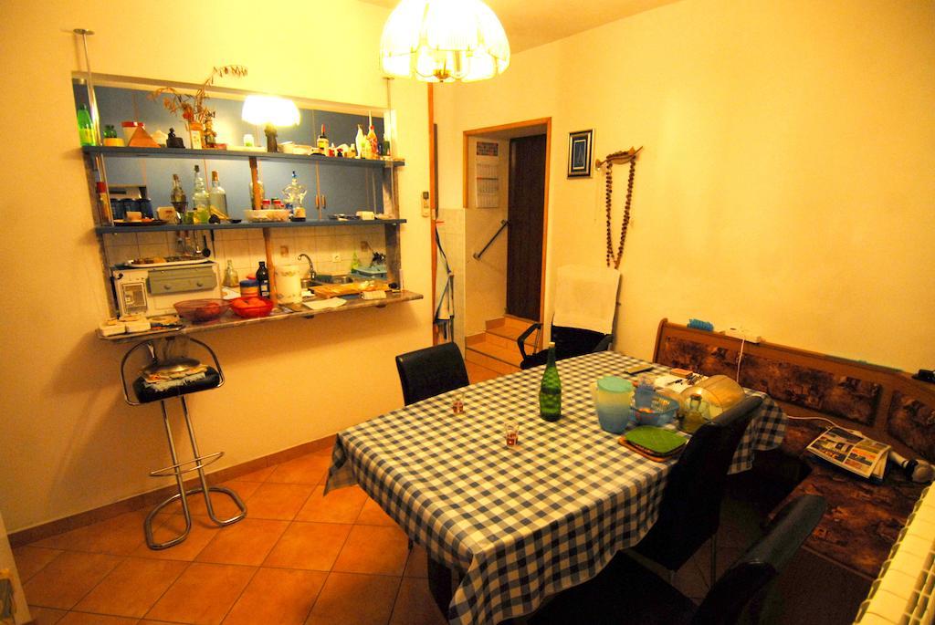 Guesthouse Konti Rijeka Habitación foto